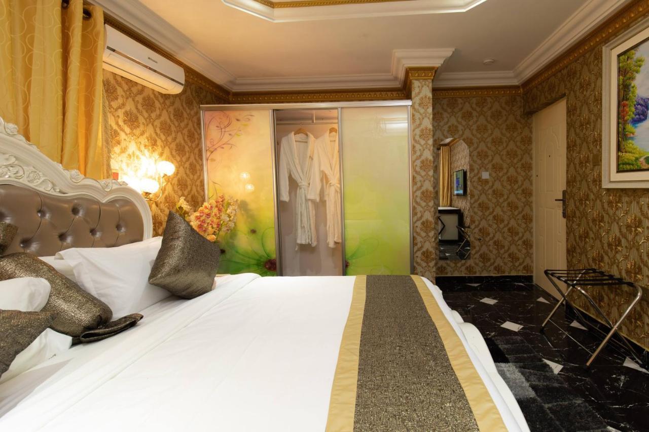 أكرا Ag Hotel And Suites المظهر الخارجي الصورة